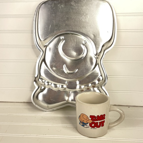 Wilton Other - Wilton Ziggy Baking Cake Pan Mold Mug Office Retirement Party Co-worker 502-7628
